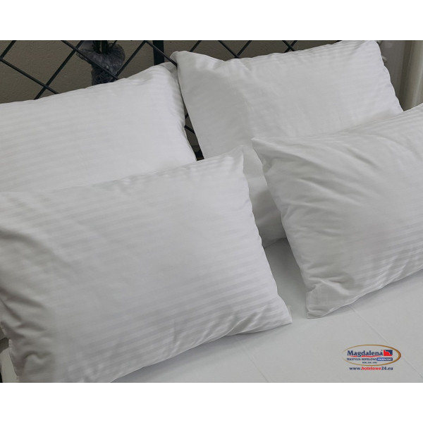 Poszewka hotelowa 50x70 pasek 1cm
