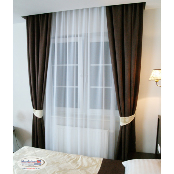 Zasłona zaciemniająca blackout o szerokości 140 cm