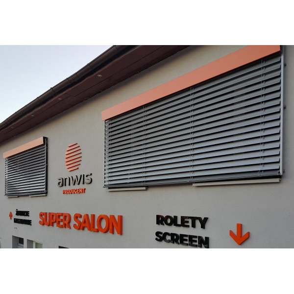Żaluzja fasadowa Z90 rozm. 140x260 cm w prowadnicach z napędem elektrycznym