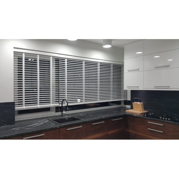 Żaluzja drewniana 50 mm rozm. 120x160 cm w kolorze brązowym