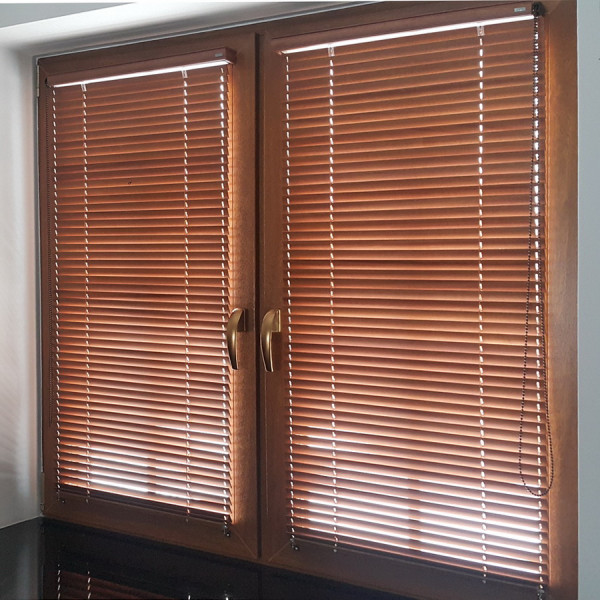 Żaluzja drewniana 25 mm w rozm. 60x120 cm z kolekcji "Natural"