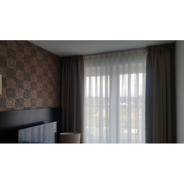 Nowoczesna firana z woalu do pokoju na fleksach szer. 200x250 cm