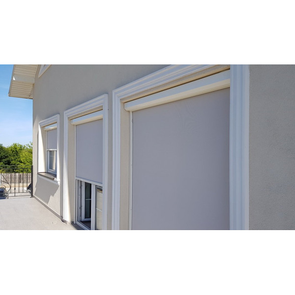 Roleta Screen SK95 ZIP w kolorze "krem" rozm. 120x150 cm napęd elektryczny.