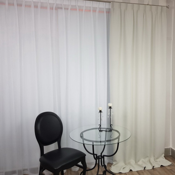 MAG 300 Zasłona zaciemniająca Blackout w kolorze jasnoszarym rozmiar 140x240 cm