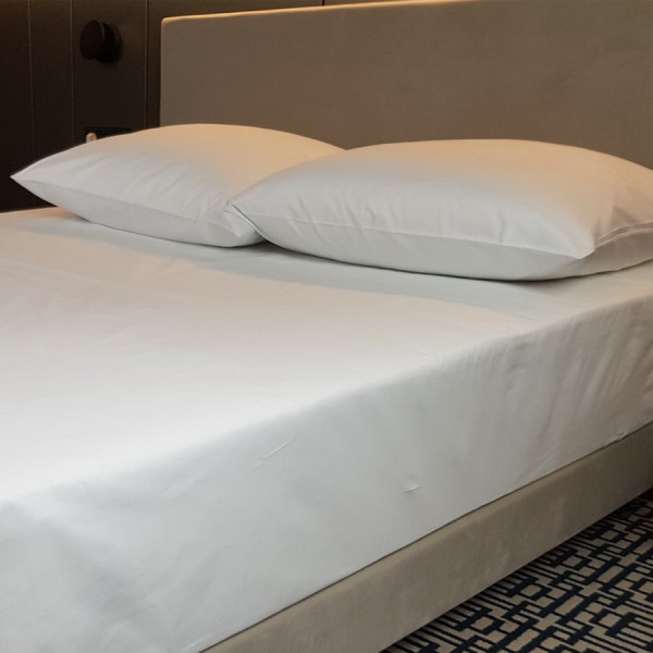 Zestaw prześcieradeł hotelowych NORIS w rozm. 240x240 cm za 10 szt.