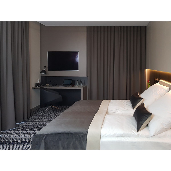 MAG 335 Zasłona hotelowa zaciemniająca na fali w rozm. 140x250 cm za 10 szt.