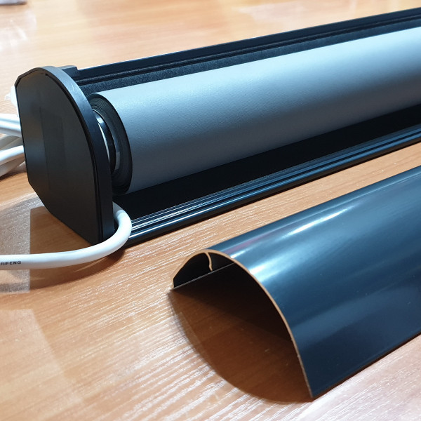 RM 45 Roleta wolnowisząca z napędem elektrycznym w rozm. 168x286 cm kol. B609 antracyt