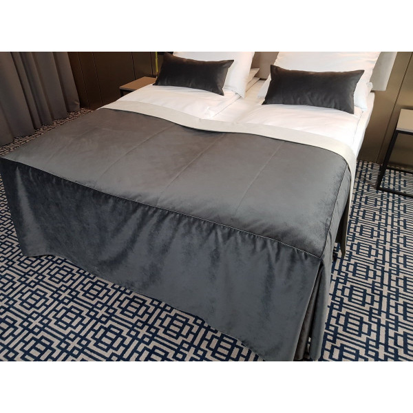 NARZ 310 Narzutka na łóżko rozm. 160x80x45 cm