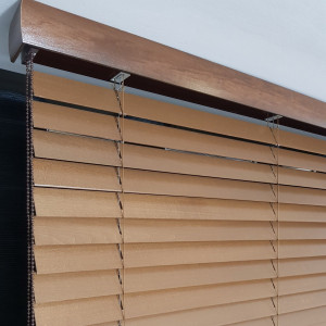 TM01 Żaluzja drewniana 50 mm w rozm. 170x160 cm z kolekcji "Classic" 2