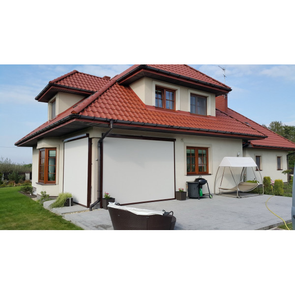 Roleta zewnętrzna SK45 typu Screen w rozm. 380x300 cm