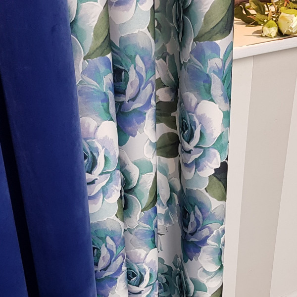 Zasłona na przelotkach w kwiaty MAG 337 w rozm. 140x250 cm
