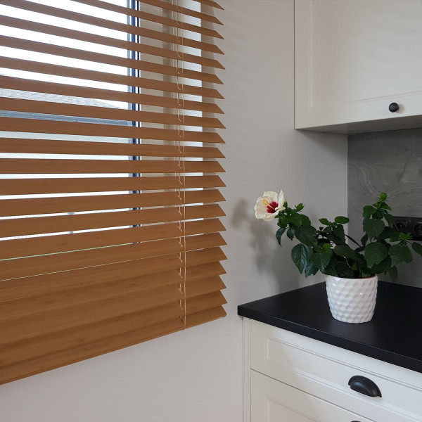 Żaluzja bambusowa do kuchni, 50 mm w rozm. 190 x 170 cm