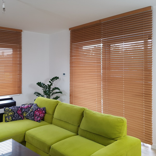 Żaluzja bambusowa 50 mm do pokoju w rozm. 110 x 260 cm