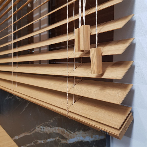 Żaluzja bambusowa 50 mm do kuchni w rozm. 120 x 156 cm