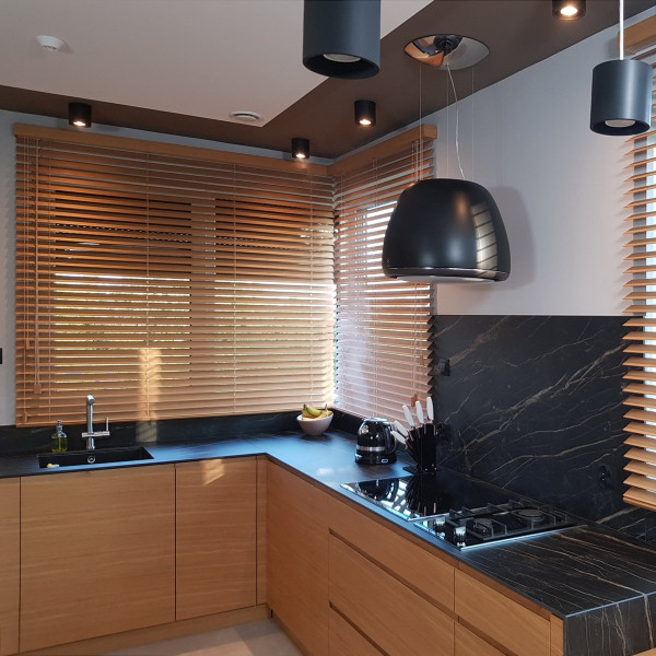 Żaluzja bambusowa 50 mm do kuchni w rozm. 120 x 156 cm