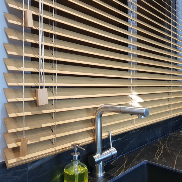 Żaluzja bambusowa 50 mm do kuchni w rozm. 120 x 156 cm