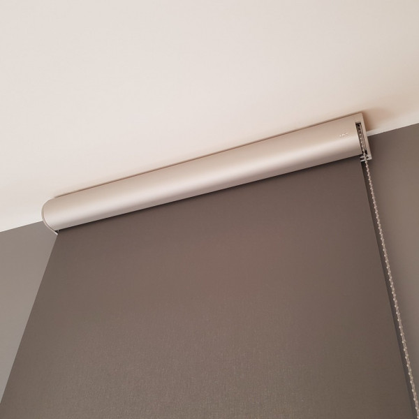 Roleta wolnowisząca zaciemniająca rozm. 91x198 cm kolor szary