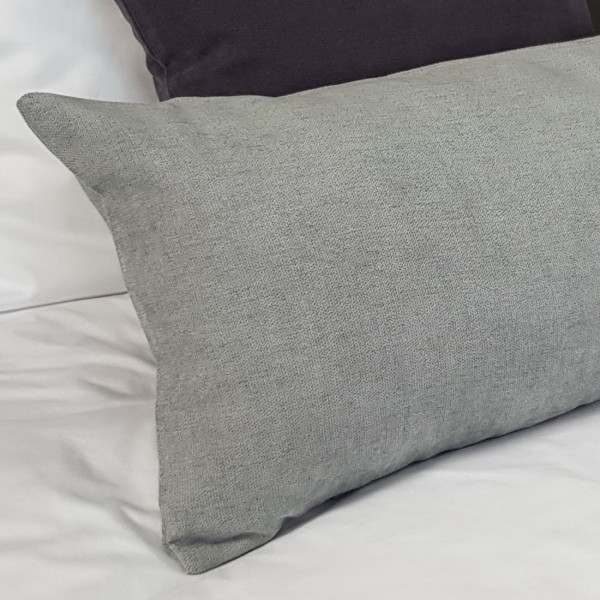 Dekoracyjna poszewka na poduszkę 30x60 cm jasno szara POS 322