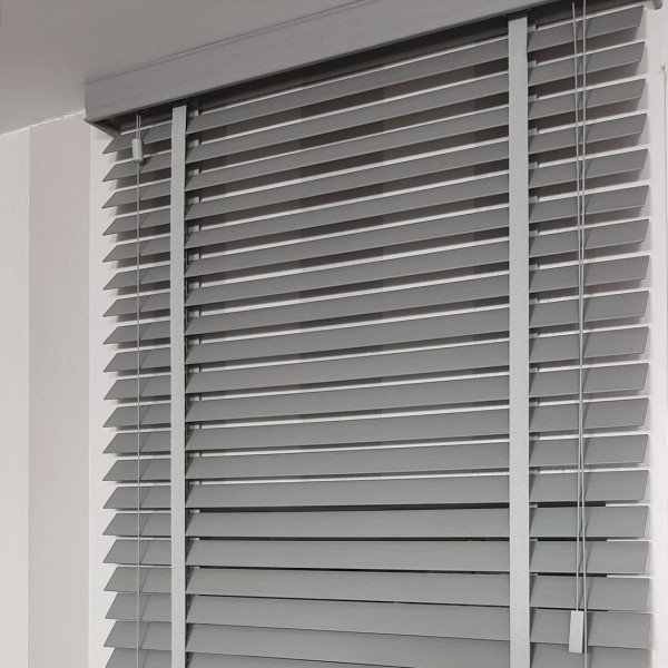 Żaluzje drewniane 50 mm na wymiar 100x150 cm Natural