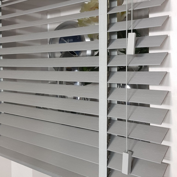 Żaluzje drewniane 50 mm na wymiar 100x150 cm Natural