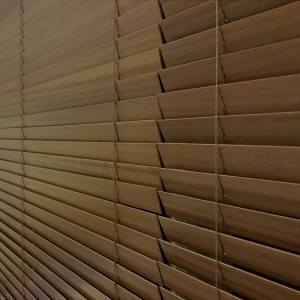 Żaluzja drewniana na wymiar 150x250 cm Natural 50 mm 2