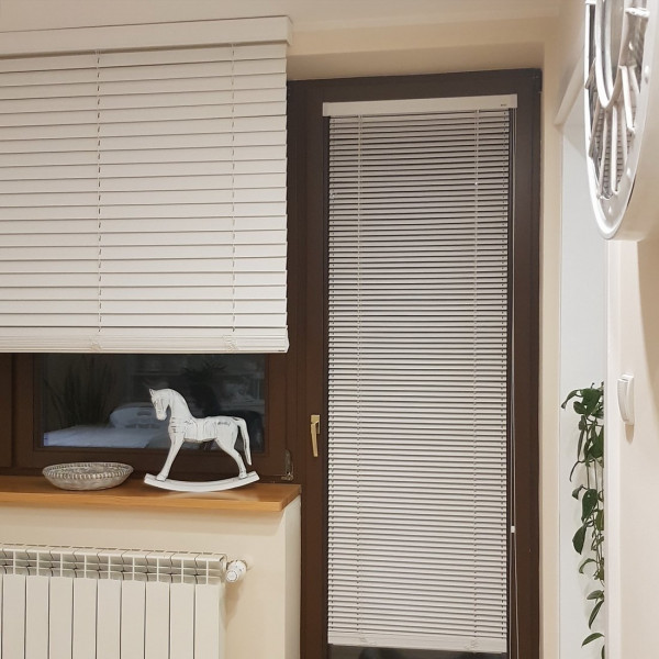 Żaluzje drewniane białe 100x150 cm Modern 50 mm