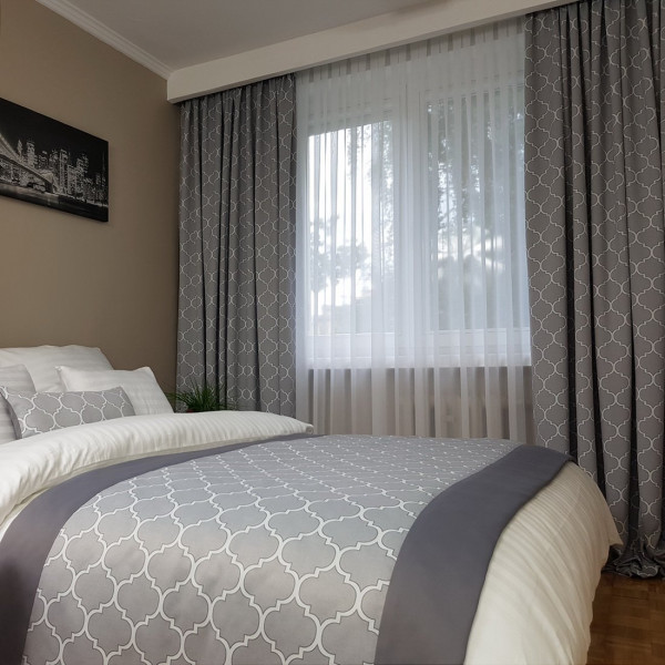 Zasłona hotelowa zaciemniająca rozm. 90x245 cm SKY102/1