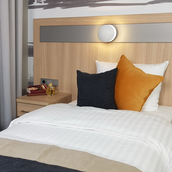 Poszewka dekoracyjna 40x40 cm SKY104/1