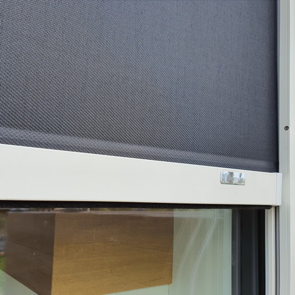 Roleta przeciwsłoneczna screen w rozm. 140x260 cm SK 45/95